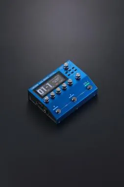 BOSS VG-800 V-Guitar Processor pedál