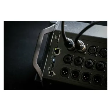 Allen&Heath AH-CQ20B 20 csatornás digitális keverőpult