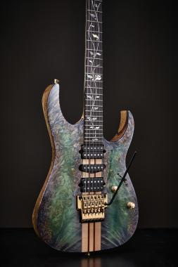 Ibanez IV2RG elektromos gitár 6 húros, keménytokkal