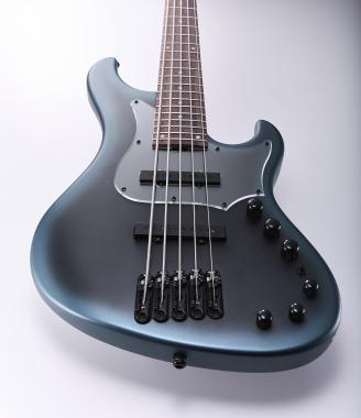 Ibanez MDM1005-MAM elektromos basszusgitár 5 húros, Midnight Arctic Ocean Matte színben, puhatokkal
