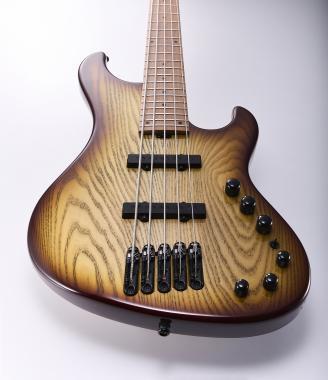 Ibanez MDM1305-NAB elektromos basszusgitár 5 húros, Natural Stained Amber Burst színben, puhatokkal