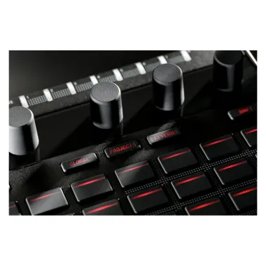 KORG KG-SQ64 polifónikus szekvenszer, 64 nyomógomb, MIDI, CV, SYNC, TRIGGER, USB
