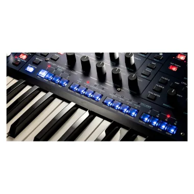 KORG KG-MULTIPOLY szintetizátor, 37 billentyű