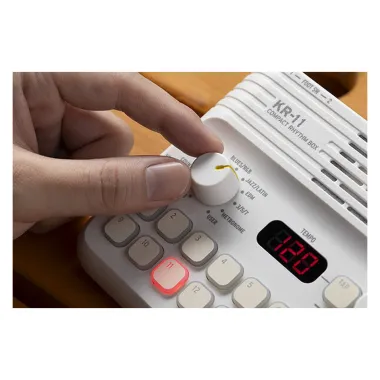 KORG KG-KR11 dobgép, lábkapcsolható, szerkeszthető patternekkel