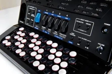 Roland FR-1XB BK digitális tangóharmonika beépített hangszóróval gombos - fekete
