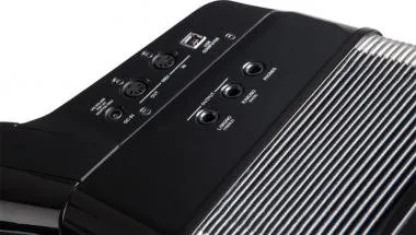 Roland FR-8X BK digitális tangóharmonika beépített hangszóróval - fekete