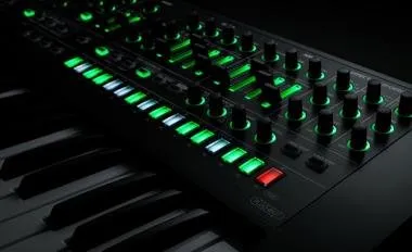 Roland SYSTEM-8 PLUG-OUT szintetizátor 49 billentyű