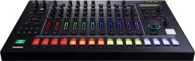 Roland TR-8S ACB modellezésű dobgép samplerrel és effektekkel