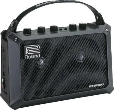 Roland MB-CUBE sztereó erősítő elemmel is működik 5W 2X4