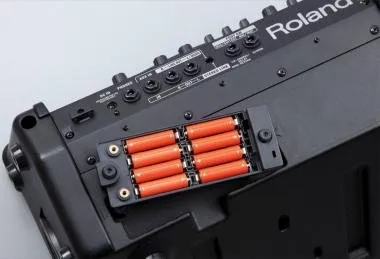 Roland CUBE-STEX Cube Street EX elemmel működtethető sztereó erősítő 50W 2X8