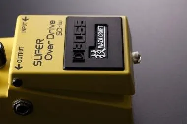 BOSS SD-1W Super Overdrive effekt pedál Waza Craft