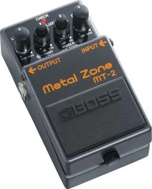 BOSS MT-2 METAL ZONE pedál