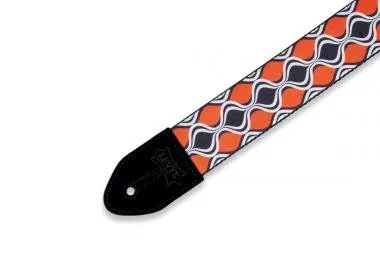 Levy's MP2-004 Gitárpánt, poliészter, fekete műanyag oldalakkal, bőr végekkel, 88-152cm állítható