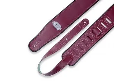 Levy's M26VP-BRG_SEA Gitárpánt, kétoldalú, fekete szélek, vinyl, 7cm széles, 109-142cm hosszú, burgu